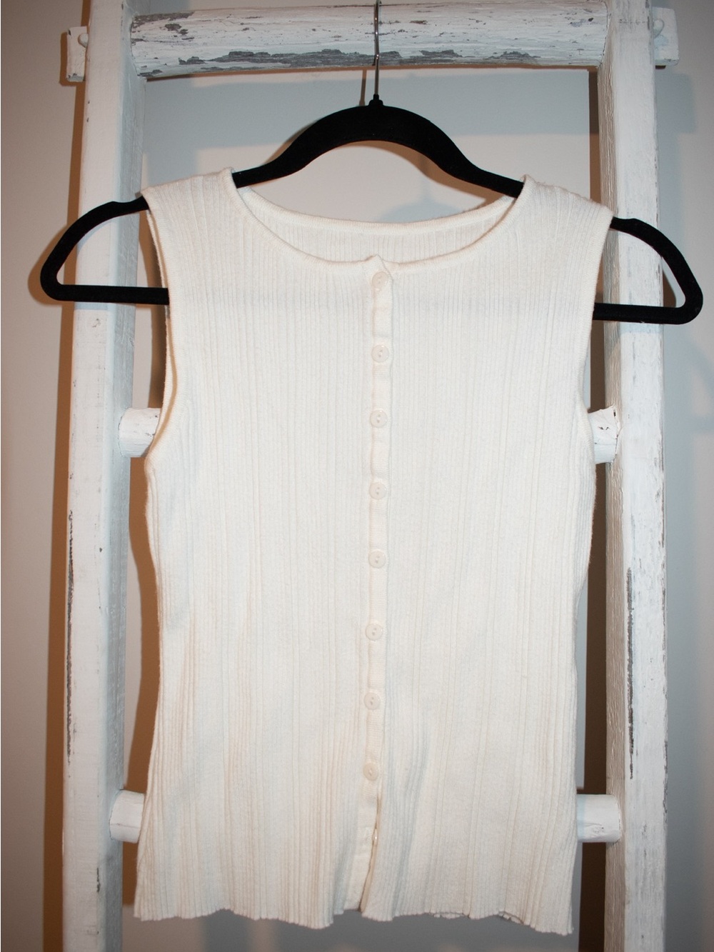 Cream Ribbed Button-Front Tank Top - Picture 3 of 4